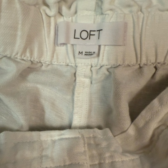 Loft High Rise Linen-Blend Shorts in White Size Medium - Picture 9 of 9